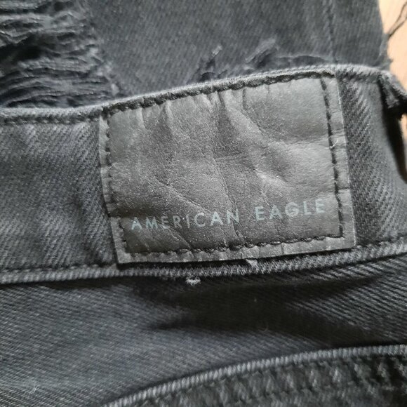 American Eagle‎ Mom Jeans Womens Size 8 Black Destroyed Denim Comfort Waist - Picture 10 of 11